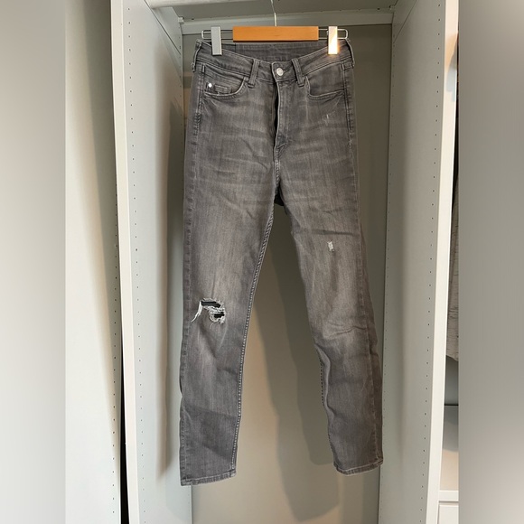 H&M Ultra high waist ankle length denim size US 4 - Picture 3 of 3
